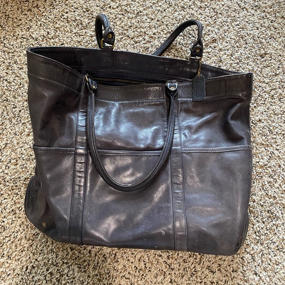 Two (2) Vintage Coach Leather Bags - Picture 7 of 14